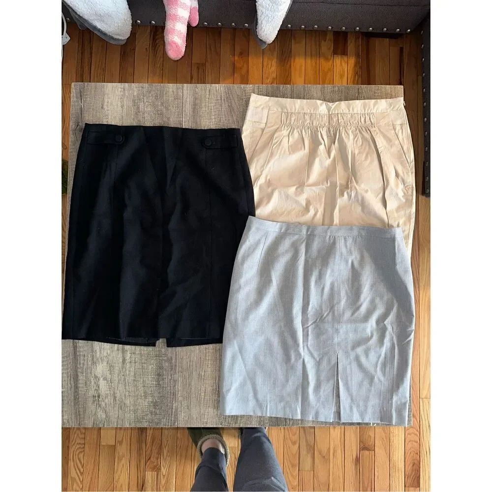 Bundle of 3 Business Casual Skirts Sz 8 Banana Republic MK J. Crew